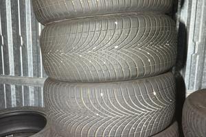Gomme Sava 235/45R17 97V