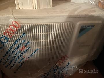 Condizionatore Daikin + split
