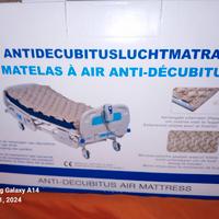 2 materassi antidecubito ad aria+Lavatesta:MOTORIZ