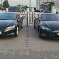 TESLA S RICARICA GRATIS