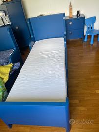 Letto blu Ikea bimbi