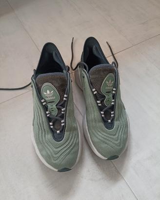 ADIDAS ORIGINALS