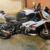 BMW S 1000R
