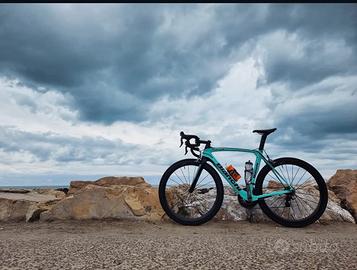 Bici da corsa in carbonio