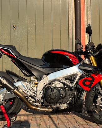 Aprilia tuono V4