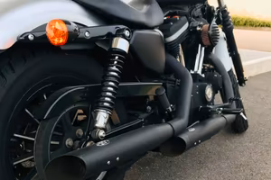 Harley 883 iron 2011