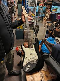 Chitarra Elettrica Eko S-300  mancina 
