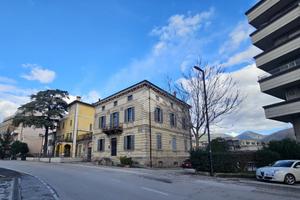 BIFAMILIARE A FOLIGNO