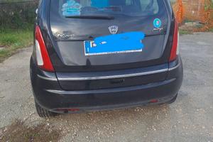 Auto  Lancia Musa