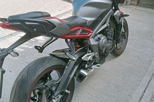 Triumph Street Triple - 2022