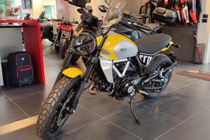 Ducati Scrambler icon 800 giallo anno 2026