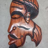 Maschera etnica in legno 