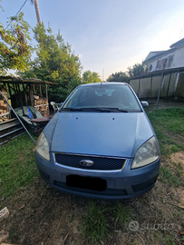 Ford Focus C-Max da riparare