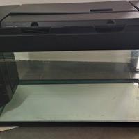 Acquario 120lt con lampada 