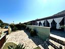 villa-singola-con-scorcio-vista-mare