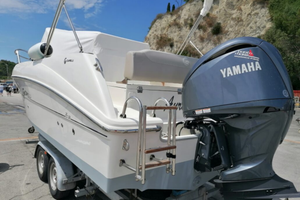 Barca a motore capelli cap 25 wa