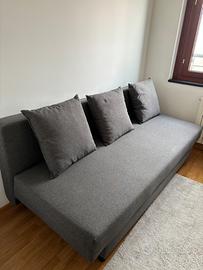 Divano letto a 3 posti (IKEA)