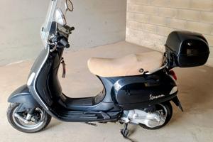 Piaggio Vespa LX 150