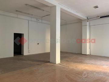 Negozio Arezzo [RIF C1147ACG]