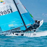 Hobie cat 16 race