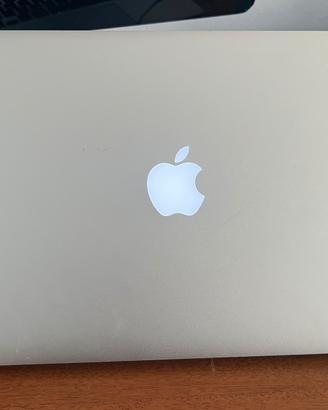 MacBook Pro Retina 13 - 2015 - 2,7 i5