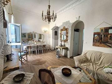 Casa singola in centro storico