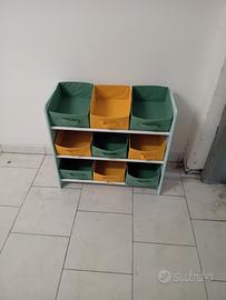 mobiletto portagiochi