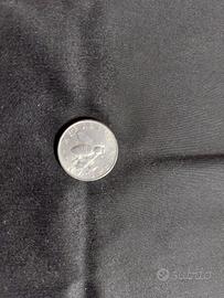 moneta 2 l. italia serie ape 1957.   scade 7.4