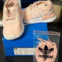 Adidas U Path colore rosa n. 20