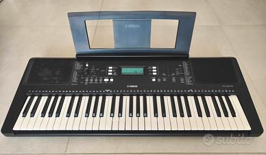 YAMAHA PSR-E373 Tastiera Digitale da 61 Tasti 