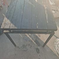 Tavoli 60x60  struttura in ferro robusto