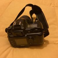 Nikon D40, borsa, cavalletto