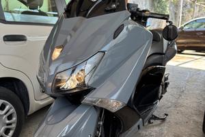 Yamaha T Max 530 - 2012