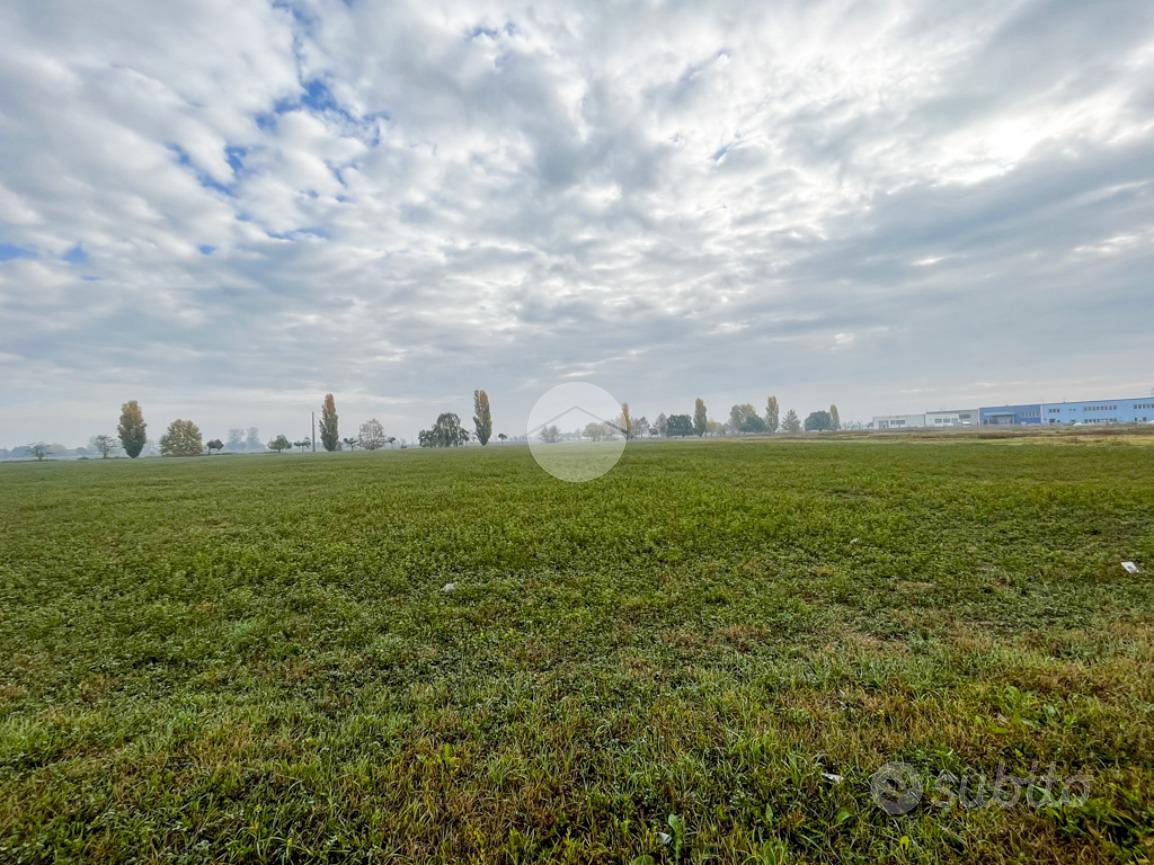 TERRENO A CASTEL GOFFREDO - Vista 3