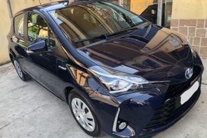 TOYOTA YARIS 2019 HYBRID PERMUTA FINANZIAMENTO