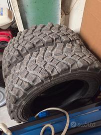 Gomme track 205/70/15