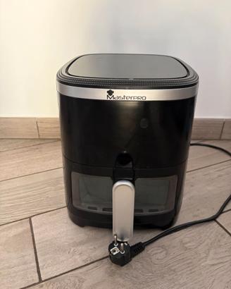 Friggitrice ad aria 1300W 4 MasterPro 4,2L 8 prog.