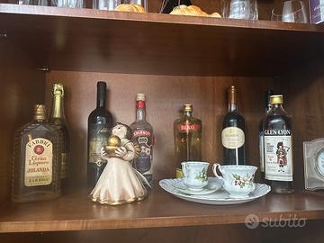 Bottiglie liquori bomboniere thun servizio ecc