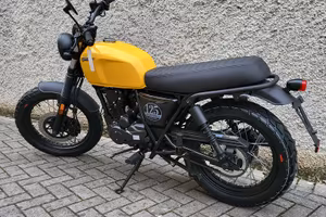 Brixton Cromwell 125 – Gialla Come nuova STUPENDA