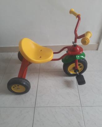 TRICICLO ROLLY TOYS
