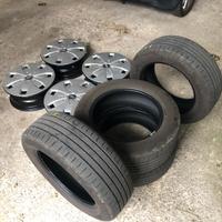 Gomme estive 205/60 r 16 W