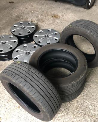 Gomme estive 205/60 r 16 W