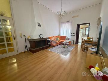 CASA DI CORTE A ANGRI