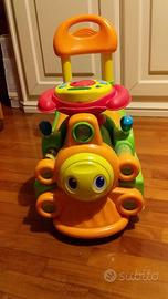 Trenino cavalcabile Chicco