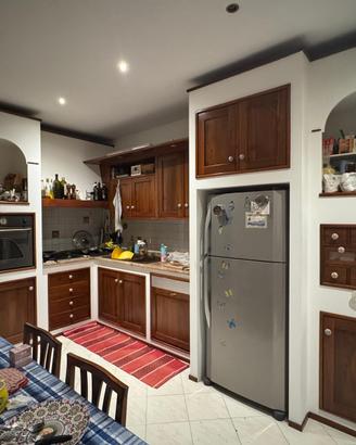 cucina in muratura e legno