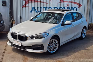 Bmw 118d 5p. Business Advantage *TETTO/VIRTUAL*