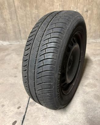 Ruota intera Michelin R 15