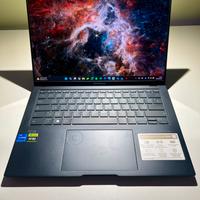 ASUS Zenbook Pro 14 OLED (UX6404)