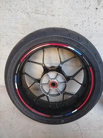 cerchione posteriore cbr 600 2025rr