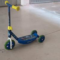 Monopattino per bambini a 3 ruote